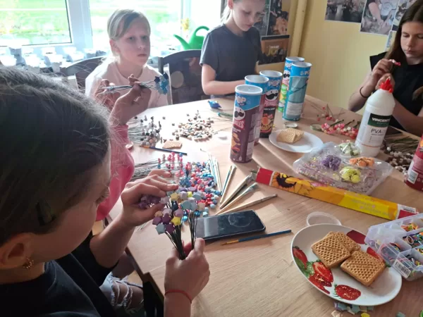Zvaigznīšu pušķīšu radošā darbnīca 08.05.2026.