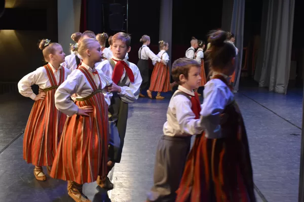 10.05.2023. Aizkraukles novada skolu un jaunatnes 1.-12. klašu tautas deju kolektīvu radošais koncerts